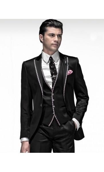 Tous aimés Porter des garçons d'honneur noirs Un bouton du marié Tuxedos Peak Lapel Hommes Costumes Mariage / Bal / Dîner Meilleur Blazer Homme (Veste + Pantalon + Cravate + Gilet)