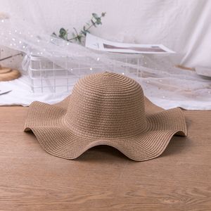 Allen match grote rand hoeden effen kleur golvend stro hoed vrouwen zon bescherming zonnescherm caps voor de zomer