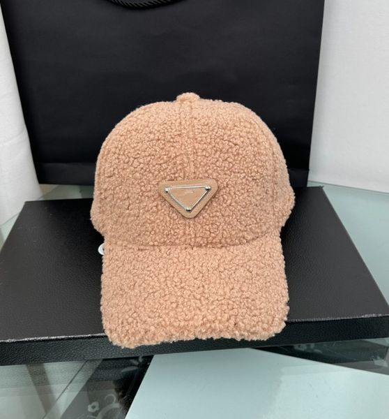 Gorra de pico duro de piel de cordero que combina con todo, gorra de béisbol cálida para hombre y mujer, otoño e invierno, alta calidad, combina con todo