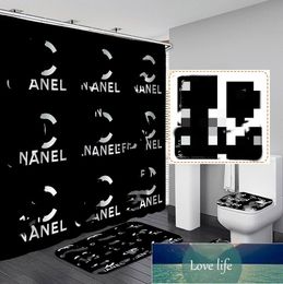 All-match Letters Toiletbrilhoezen Bad Douchegordijnen Set Antislip Wc-matten Mode Badkameraccessoires Woondecoratie