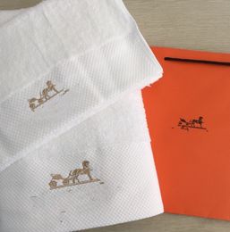 Serviette de bain en coton satiné platine épais assortie avec tout, serviette trois pièces en coton blanc pour hôtel, Salon de beauté, salle de cuisson à la vapeur, serviettes de plage