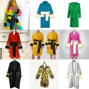 Designer Soft Rabes Men Dames Slaapkleding Huisely Casual Belt Pyjama Set Winter Warm Touch Bath Robe