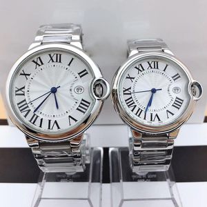 Tous les hommes et les femmes en acier inoxydable Regardez 3A Mouvement de quartz Horaire de robe décontractée 28-42 mm Conception de tailles de boîtier Blue Pointer Clasf Original imperméable Montre de Luxe