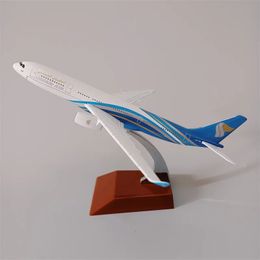 Alliage métal Oman Air Airlines modèle d'avion moulé sous pression Airbus 330 A330 Airways modèle d'avion support avion enfants cadeaux 16 cm 240116