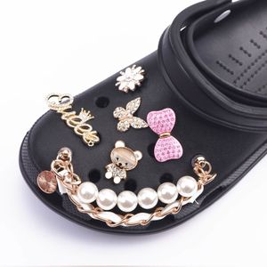 Legering met ketting Designer Croc Charms Jibz Schoenen Accessoires Decoratie voor Clog Gesp Girl Gift Q0618