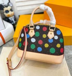 Alma Bb Sacs à bandoulière Multicolor Painted Dots print Crossbody Sacs à main Womens Fashion toile cuir Messenger Bag Shell Portefeuilles Sacs IV YK signature M46431