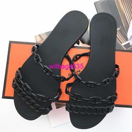 Aloha rubberen sandalen Damesslippers Zomer Varkenneusslippers Ins Chain Slippers Chip Platte sandalen Jelly Schoenen hebben logo HBTWIC