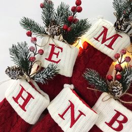 Alfabet A tot Z Kerstdecoratie Sokken Letter Rode Sneeuwvlok Kerstman Kous Kerstboom Hanger voor Thuis Kerst Navidad Cadeau
