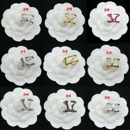 Alphabet Diamond Ring Celebrity Style Evening Banquet Premium Wedding Rings Saint Valentin Lady Jewelry Couple de bijoux anniversaire exquis Gifts Hip Hop Punk