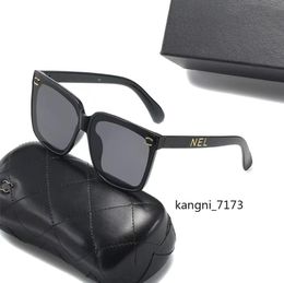 Écharpe de mode alphabet Designer de luxe de luxe pour hommes et femmes lunettes de soleil 622 Lunettes de soleil de mode classiques UV400 Goggles
