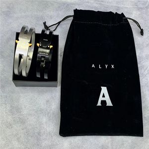 Alyx Bracelets Hommes Femmes Hollow Metal 1017 Bracelet ALYX 9SM 19-0112 Bracelet en acier inoxydable Q0717