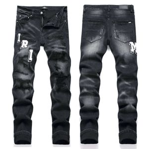 Am High Street Youth Black Feet Pantaler avec Broidered Hole Patch Emblem Elastic Men's Jeans Trendy 3529