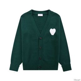 AM I Sweater Cardigan Designer AMIParis Knit Hommes Femmes Frence Sweat à capuche Jumper Big Coeur Heart Love Jacquard 2024 Printemps Casual Streetwear AMIs ESCP