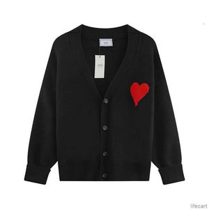 AM I Sweater Cardigan Designer AMIParis Knit Hommes Femmes Frence Sweat à capuche Jumper Big Coeur Heart Love Jacquard 2024 Printemps Casual Streetwear AMIs 6HCR