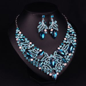 Incroyable Bleu Couleurs Bijoux De Mariée 2 Pièces Ensembles Collier Boucles D'oreilles Bijoux De Mariée Accessoires De Mariée Bijoux De Mariage T218111