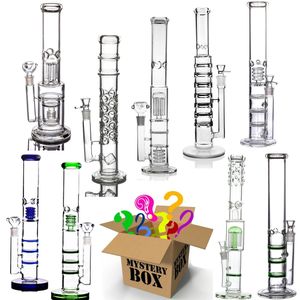 Tubo recto alto Bongs de agua de vidrio Tubos para fumar embriagadores con percolador Plataformas de aceite gruesas Cachimbas Bubbler Reciclador Shisha Accesorio Caja ciega Entrega aleatoria