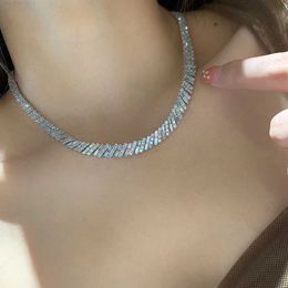 Collier de diamants américains définit des pendentifs naturels personnalisés de luxe en or véritable 18 carats