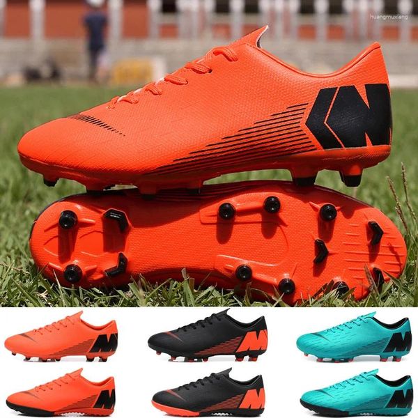 Zapatos de fútbol americanos botas para niños 2024 fútbol interior para niños Curd de césped para niños Men tamaño 11 Luz de llegada encanto 13