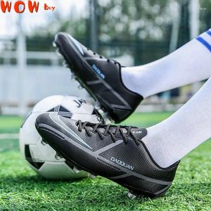 Chaussures de football américain grandes taille Ultralight Soccer Turf Training Boots Boots Kids Outdoor Anti-Skid Long Spiks Cleats Sneakers