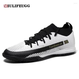 American Football Shoes Miulifeugg Professional Soccer Hombres no deslizantes Botas de entrenamiento rápido Centros deportivos Sneaker Five Indoor