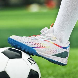 Chaussures de football américain Taobo Kid Taille 29-38 Soccer avec une entraînement de compétition rapide de bouton de dentelle et de non-glissement