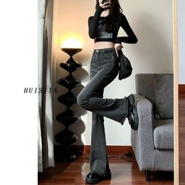 Jeans de borde regodoso estadounidense para mujer 2023 Autumn High Winst Horseshoe Design Slimming Diseño Micro Brote Pantalones