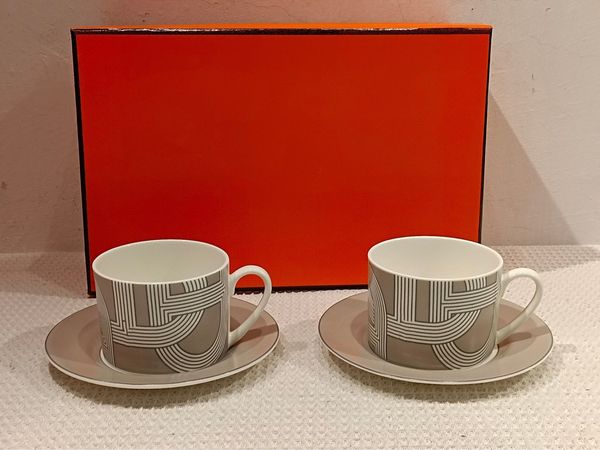 American Runway Series Bone China Coffee Tup a réglé deux tasses deux assiettes Gift à la maison en gros