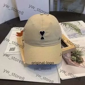 Ami Ball Caps Soft Top Baseball voor mannen en vrouwen koppels veelzijdige mode Duck Tong Sport Casual Sun Amis Visor Break Cold Wear All Sorts Sun Ami Hats 9801