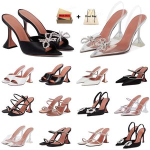 Amina Muaddi Begum Crystal-verrukt gesplitste vlekpompen schoenen Spool PVC Heel Clear Sandals 90mm Damesontwerpers Draai Shoe Evening Slingback Sandaal