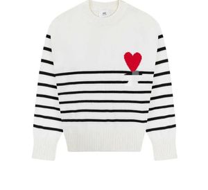 Amis Paris Designer Mens Sweater De Coeur Aron Love a Heart Pattern Jacquard Cardigan pour hommes et femmes Sportswear Casual Couple 113