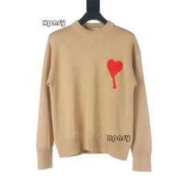 Amis Sweater Français Fashion Designer Cardigan Pull Chemises Hiver Hommes Femmes High Street Knit Jumper Sweat à capuche tricoté Sweat Aims T Shirts 628