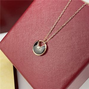 Amulet de liefde kettingen voor vrouwen sieraden vrouw stijgen goud wit schelp heren ketting hart ketting ontwerper sieraden gratis verzending 53 ondertekenaar