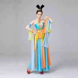 Costume de fée orientale ancienne femmes tenue de scène classique vêtements de danse volante Dunhuang robe de performance de festival