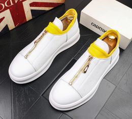 et en bas européen américain Small White White Korea Edition contractée Vogue Lazy Person est une chaussure de joker récréative B51 301