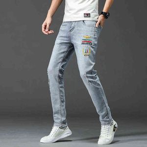 et Mix Match Jeans pour hommes avec des trous au printemps été, Leggings Slim Fit, International Special Broderie Fashion Br