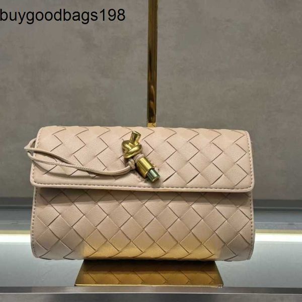 Andiamo Clutch Sac Bottegvenetas Handbags 2024 Nouveau Cross-Fody Woven High End Cowhide Boucle Small Square en cuir authentique pour femmes
