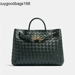 Andiamos Bolsos BottegaaVeneta Bolsos Bolso tejido 2024 Otoño Invierno Nuevas mujeres Andiamo Cuero genuino Un hombro Crossbody Bolso versátil Tendencia