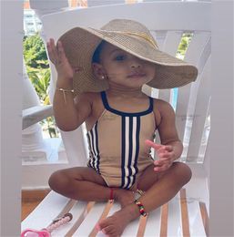 Traje de baño estilo ángel Hipster Alta calidad Girl039s Trajes de baño de una pieza de diseñador Trajes de baño para niños al aire libre Tela de lujo Ropa para niños Plus 2485930