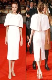 Angelina Jolie Shee Robes de bal longueur de genou avec Cape Jewel Col Back Roches Robes de tapis rouge courte Soirée formelle G2322382