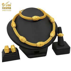 ANIID Dubai Sieraden Vrouw Set Vergulde Bruiloft Afrikaanse Ketting Armbanden Oorbel Sets Bruids Luxe Nigeriaanse Sieraden Party 240123