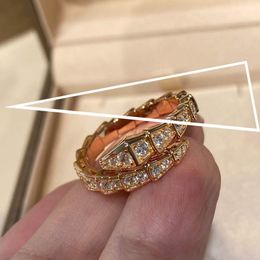 anillo ringss 3 couleurs style serpentii bague polyvalente taille 6 7 8 9 bague bijoux en or 18 carats en gros anellos serpentii bague design ensemble cadeaux
