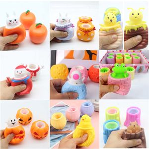 Dierlijke squishes speelgoed met kaasbeker squishies schattige muizen squeeze squirrel cup fidget speelgoed voor kinderen volwassenen angst stress verlichting verjaardagsfeestje