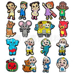 Anime charms film tv -vriend personage groothandel jeugdherinneringen grappige cadeau cartoon charmes schoenaccessoires pvc decoratie gesp soft rubber klog charmes