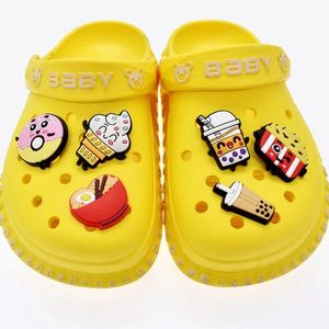 Anime charmes gros souvenirs d'enfance fast food glace beignets pizza chips cadeau drôle dessin animé croc charmes chaussures accessoires pvc décoration boucle caoutchouc souple