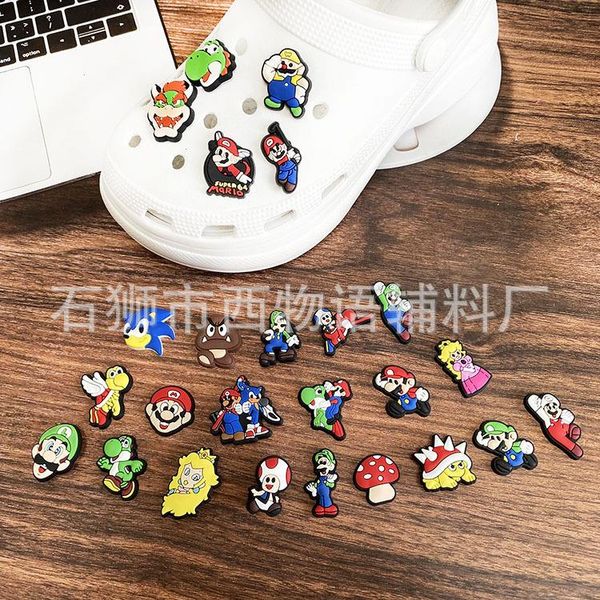 Encantos de anime al por mayor recuerdos de la infancia videojuegos antiguos regalo divertido encantos de dibujos animados accesorios para zapatos hebilla de decoración de pvc encantos de zuecos de goma suave