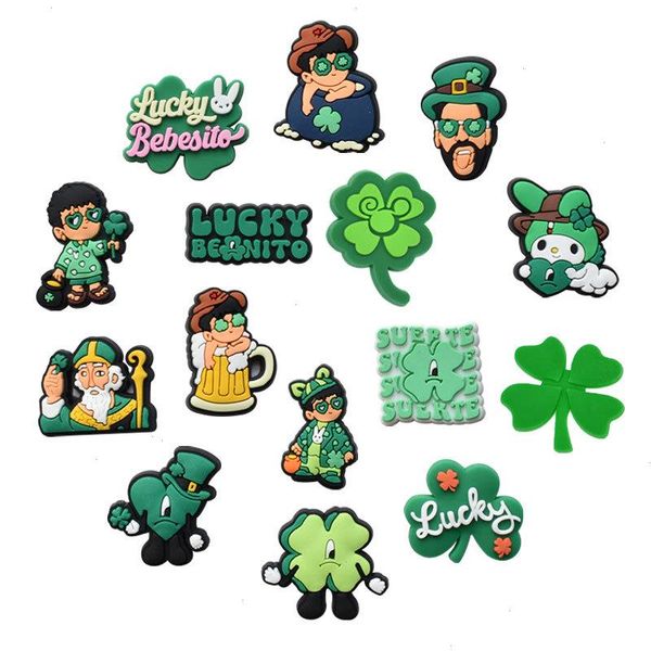 Anime charmes en gros de souvenirs d'enfance Green Luck série de caricatures drôles Cartoon Charmes accessoires de chaussures PVC Décoration Boucle Soft Rubber Clog Charmes