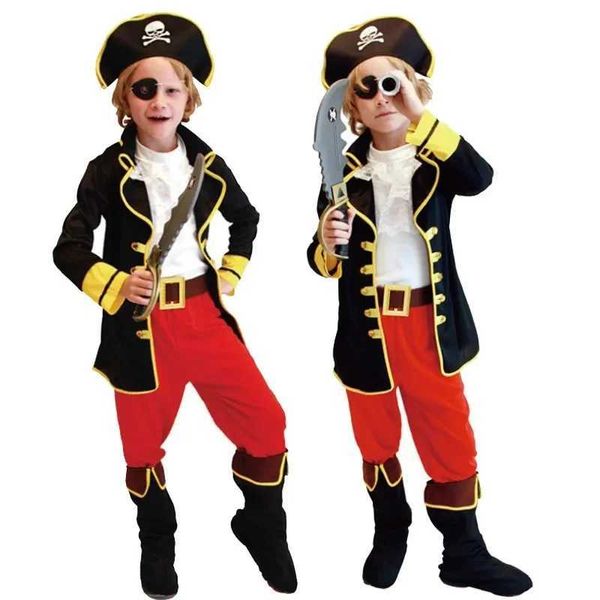 Costumes d'anime Hallown Comes Kids Boys Pirate Come Children Captain Jack Cosplay Set pour Noël Nouvel An Purim Pirate Vêtements Y240422