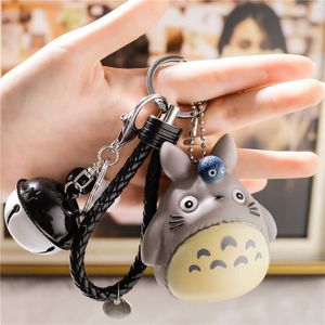 Anime lindo 3D Totoro llavero Kawaii dibujos animados gato bolsa colgante niño niña hombres mujeres amigos PVC mano cuerda campana clave regalo accesorios G1019