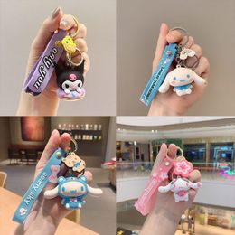 Figures d'anime Keychain Kuromi My Melody Action Modèle figural PVC Ring Cinnamoroll Figurine Cadeaux d'anniversaire 104