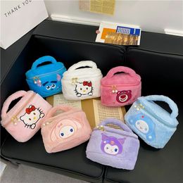 Anime Kuromi My Melody Cartoon Plush Cosmetics Bag Lindo Kawaii Handbag Faghie Portable Sundies Case de almacenamiento Regalos de niña